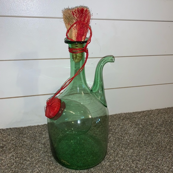 Vintage Large Hand Blown Glass Italian Wine Decanter/ Carafe Ice Chamber Green - Picture 12 of 12